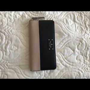 Kate spade wallet